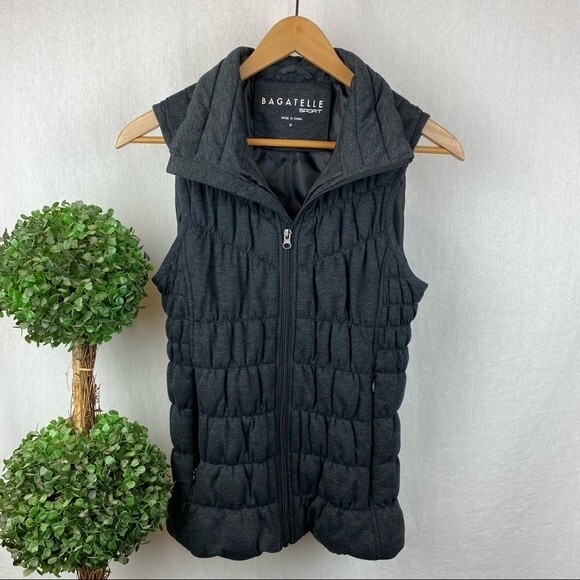 Bagatelle Gray Quilted Sleeveless Puffer Zip Up Vest M - Picture 1 of 6